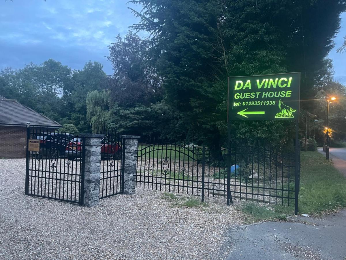 Da Vinci Guest House & Guest Parking Crawley  Zewnętrze zdjęcie